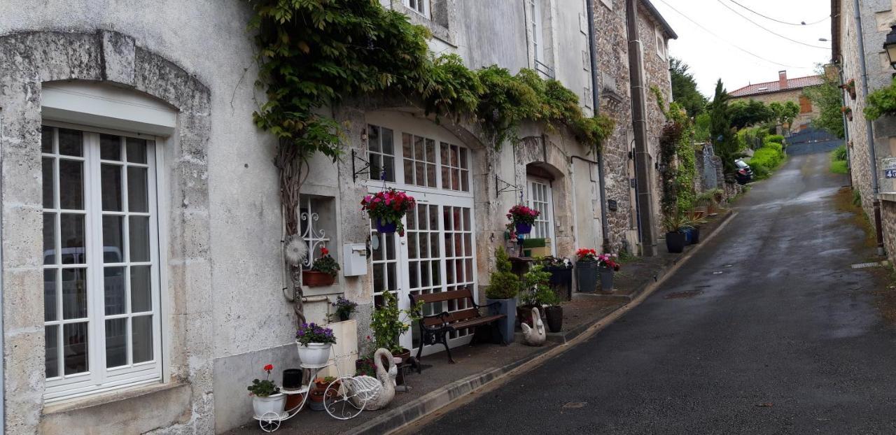 La Belle Maison Villa Piégut-Pluviers Exterior foto